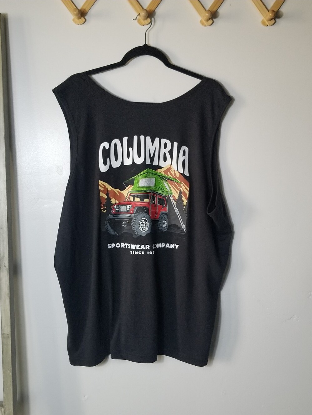 NWT COLUMBIA MEN'S BLACK TANK WITH JEEP SIZE XXXL - Picture 1 of 10